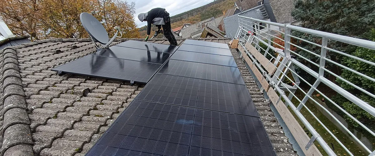 Installation von Panelen